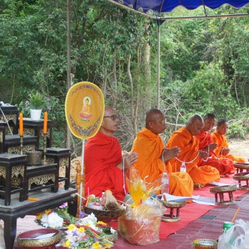 LINE_ALBUM_อ่านธรรมขุนห้วยไคร้_๒๓๐๙๑๙_6